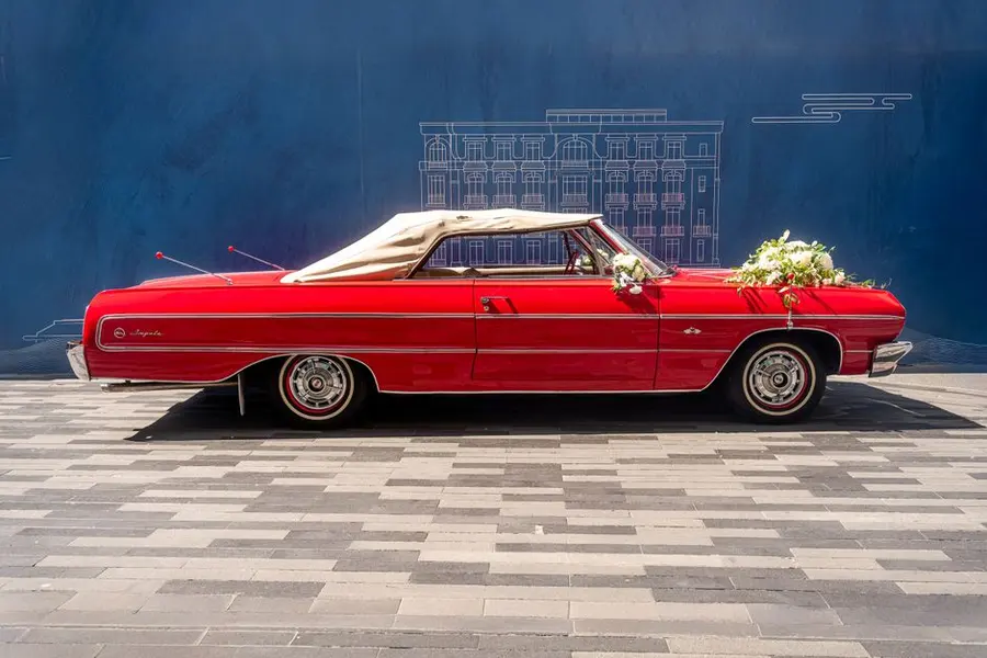 Simple Floral Car Décor