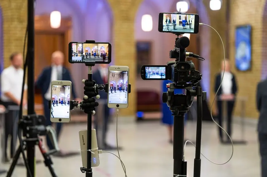 Multi-Camera Live Stream
